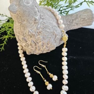 18" Hand knotted necklace and earrings -6 mm white cultured pearls with gold magnetic clasp