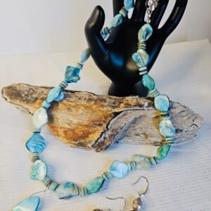20" Aqua blue blister shell necklace and earrings with 1" pendant.